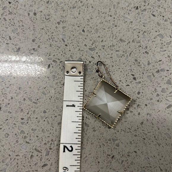 Rare retired Kendra Scott Cleo Drop Earrings in the Slate Cat's Eye stone - Picture 5 of 5